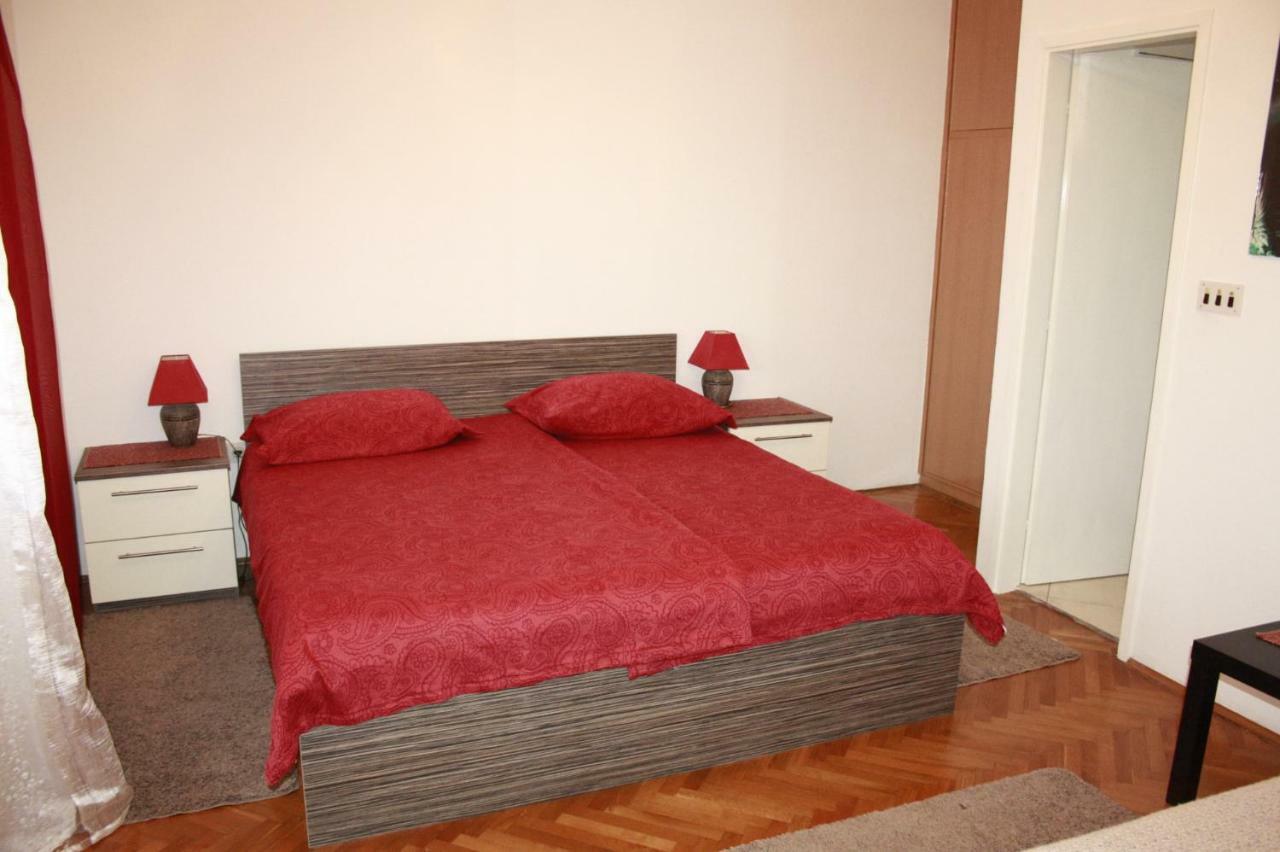 Guesthouse Matusan'S Place Banjol Bagian luar foto