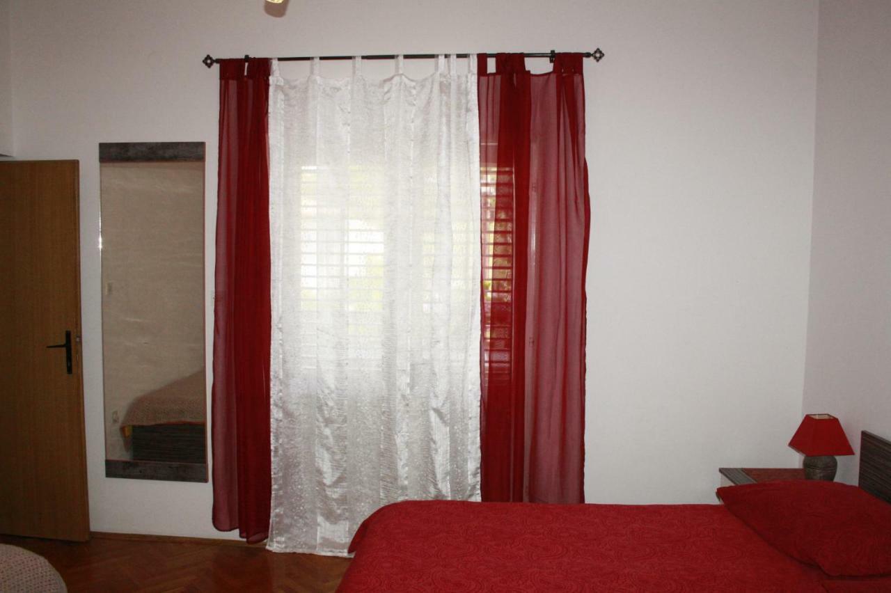 Guesthouse Matusan'S Place Banjol Bagian luar foto