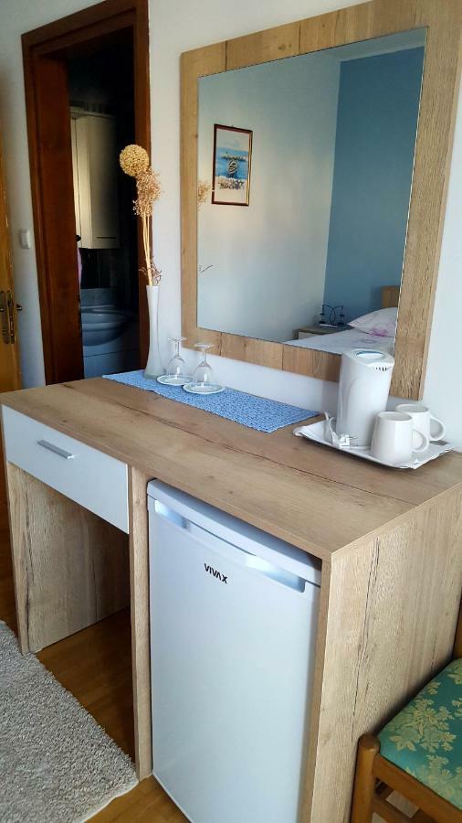Guesthouse Matusan'S Place Banjol Bagian luar foto
